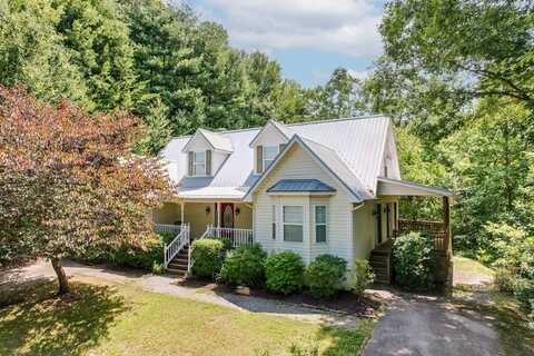 81 Holly Cove Road, Whittier, NC 28789