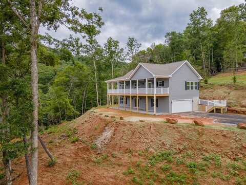 863 Cowee Creek Rd, Franklin, NC 28734