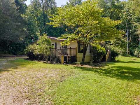 230 Collins Branch Road, Bryson City, NC 28713