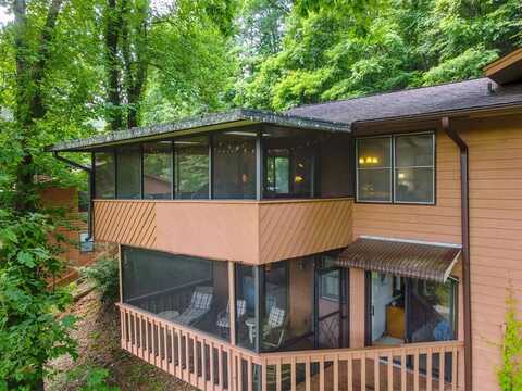 91 Golf Vista Dr., Franklin, NC 28734