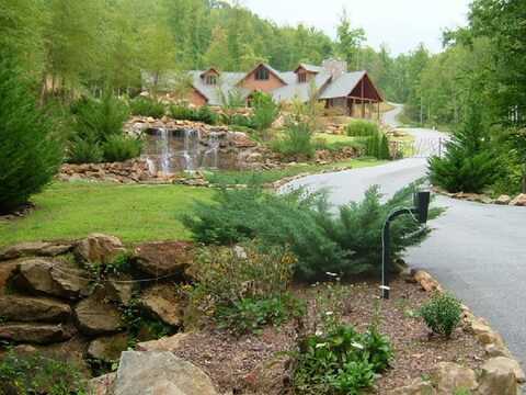 Pitch Pine Drive, Sylva, NC 28779