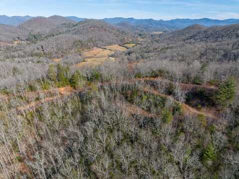 10/11 Sequoyah View Trail, Franklin, NC 28734