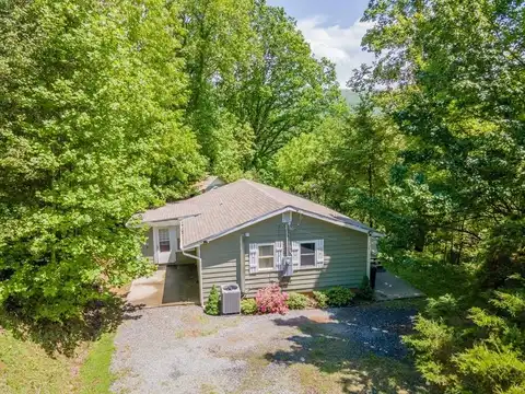 600 Wade Crane Rd, Bryson City, NC 28713