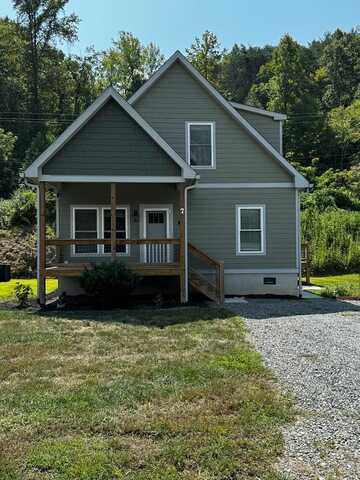 12 Martins's Xing, Bryson City, NC 28713