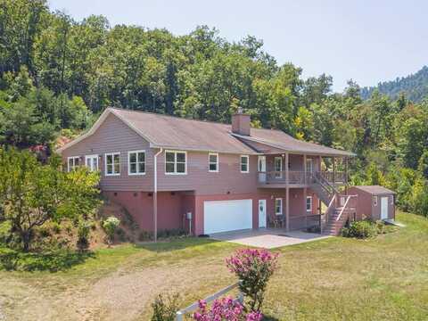 1120 JACOBS BRANCH RD, Franklin, NC 28734