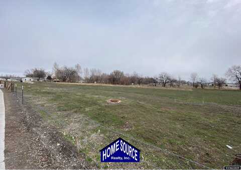 1303 N Broadway, Riverton, WY 82501