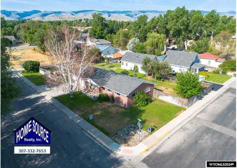 225 S 5th, Lander, WY 82520