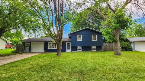 619 Southwood Dr, Manson, IA 50563