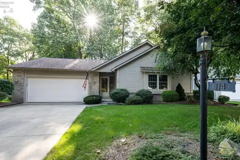 114 Briarwood, Fremont, OH 43420