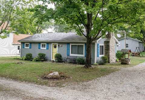 136 Elsie Schultz Lane, Kelleys Island, OH 43438