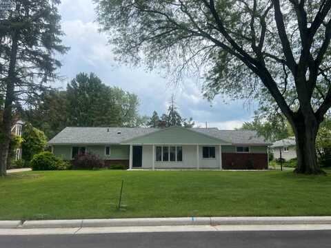 218 Cedar Brook, Sandusky, OH 44870