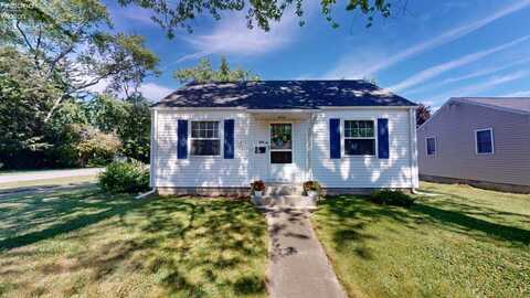 420 S Collinwood Boulevard, Fremont, OH 43420