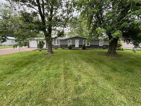 3085 E Canal Street, Port Clinton, OH 43452