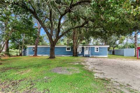 8239 Sevigny Drive, North Fort Myers, FL 33917