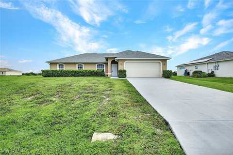 2721 NW Juanita Place, Cape Coral, FL 33993