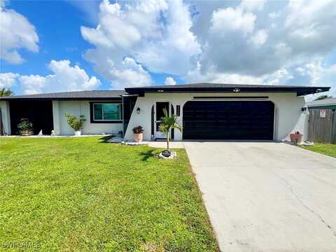 22448 La Guardia Avenue, Port Charlotte, FL 33952