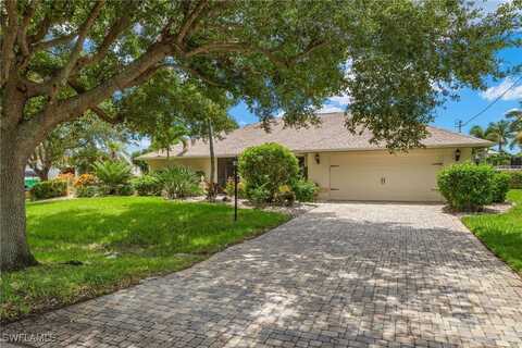 2522 SE 24th Avenue, Cape Coral, FL 33904