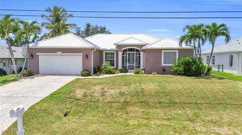 1918 SW 15th Avenue, Cape Coral, FL 33991