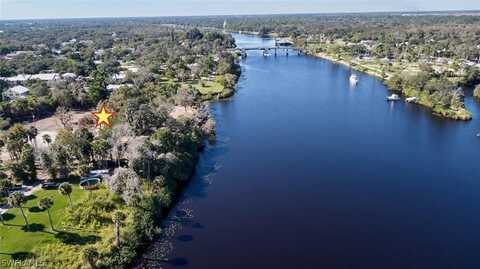 N HICKORY Street, Labelle, FL 33935