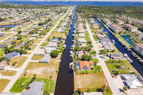 2005 Ottersrest Lane, Cape Coral, FL 33990