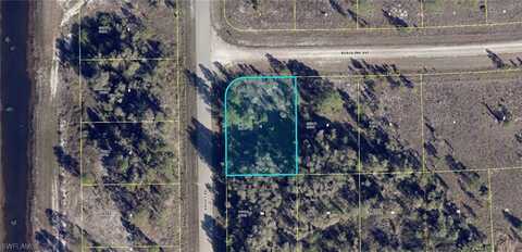 736 Bobolink Avenue, Lehigh Acres, FL 33974