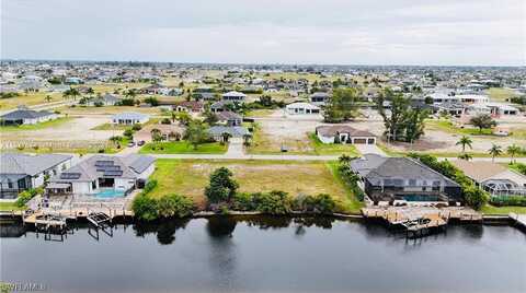 718 NW 38th Place, Cape Coral, FL 33993