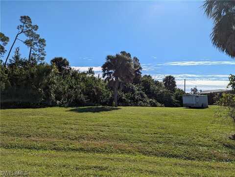 709 Kellstadt Street NW, Port Charlotte, FL 33952