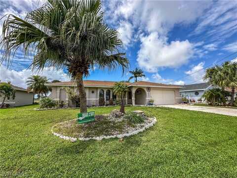 920 SE 4th Place, Cape Coral, FL 33990