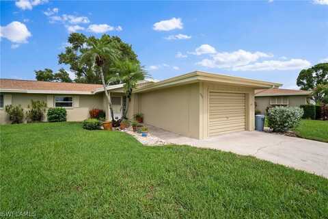 5560 Pendlewood Lane, Fort Myers, FL 33919