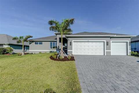 428 SW 28th Place, Cape Coral, FL 33991