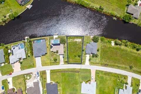 200 NW 29th Place, Cape Coral, FL 33993