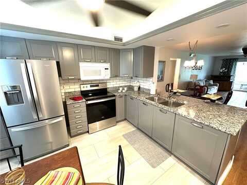 2828 Jackson Street, Fort Myers, FL 33901