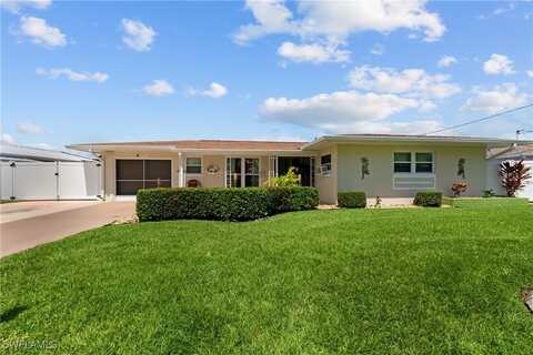 2832 SE 18th Avenue, Cape Coral, FL 33904