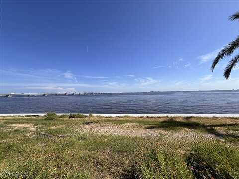 760 Sextant Drive, Sanibel, FL 33957