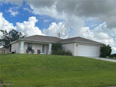 401 NW 3rd Lane, Cape Coral, FL 33993