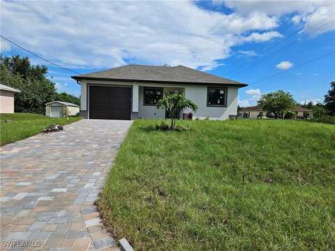 2512 70TH Street W, Lehigh Acres, FL 33971