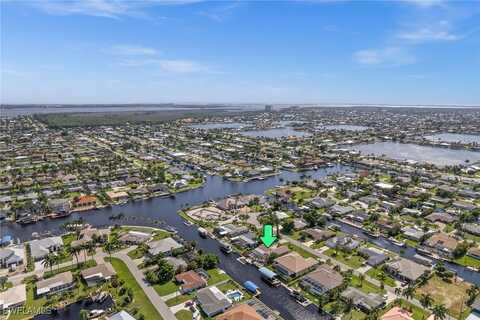 4927 SW 2nd Avenue, Cape Coral, FL 33914