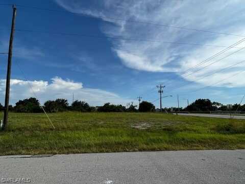 1526 NW 9th Street, Cape Coral, FL 33993