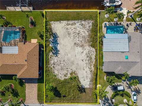 5230 Tamiami Court, Cape Coral, FL 33904