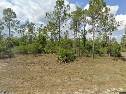 3903 23 Street E, Alva, FL 33920