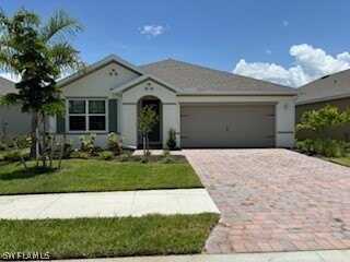 20367 Camino Torcido Loop, North Fort Myers, FL 33917