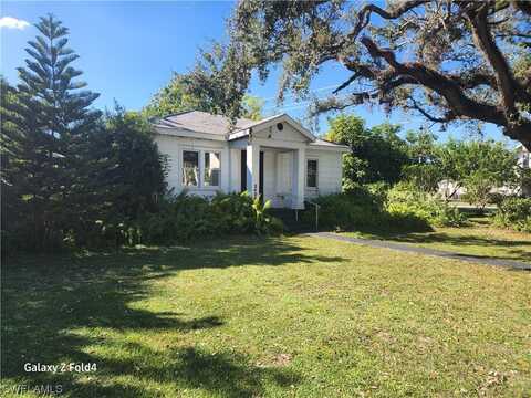 2406 Grand Avenue, Fort Myers, FL 33901