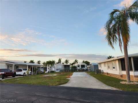 211 Derwent Boulevard, Fort Myers, FL 33908