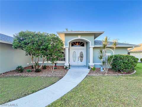 7631 Woodland Bend Circle, Fort Myers, FL 33912