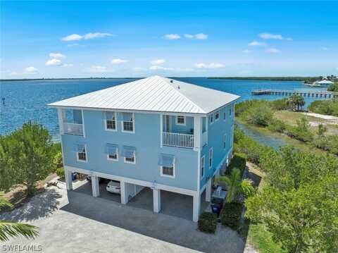 4590 Redfish Point Road, Matlacha, FL 33993