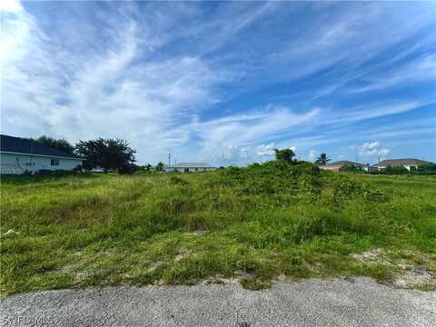 4100 26th Street SW, Lehigh Acres, FL 33976