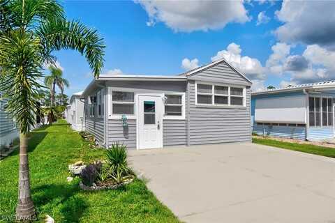 11 Fountain View Boulevard, North Fort Myers, FL 33903