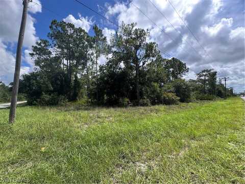 4301 E 10th Street, Lehigh Acres, FL 33972