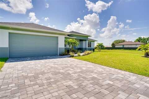 837 NE 7th Place, Cape Coral, FL 33909