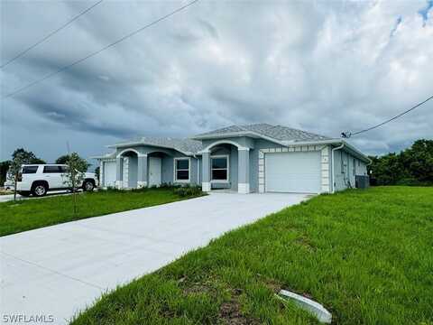 169/171 Pennfield Street, Lehigh Acres, FL 33974